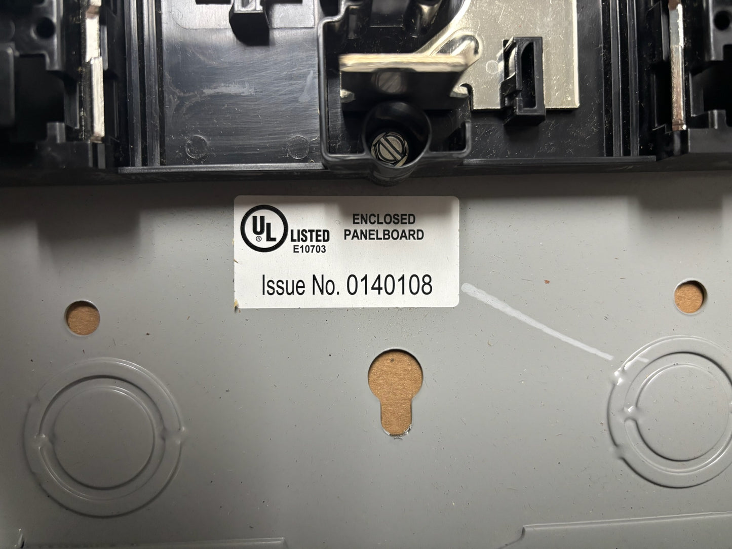 Siemens SN1212L1125 Main Lug Load Center 12-Spaces 12-Circuits 120/240V