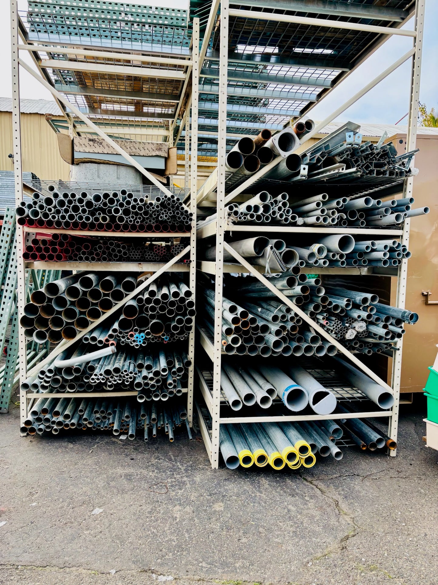 Wheatland 3-1/2" x 10 ft Metal EMT Conduit (Local Pick Up)