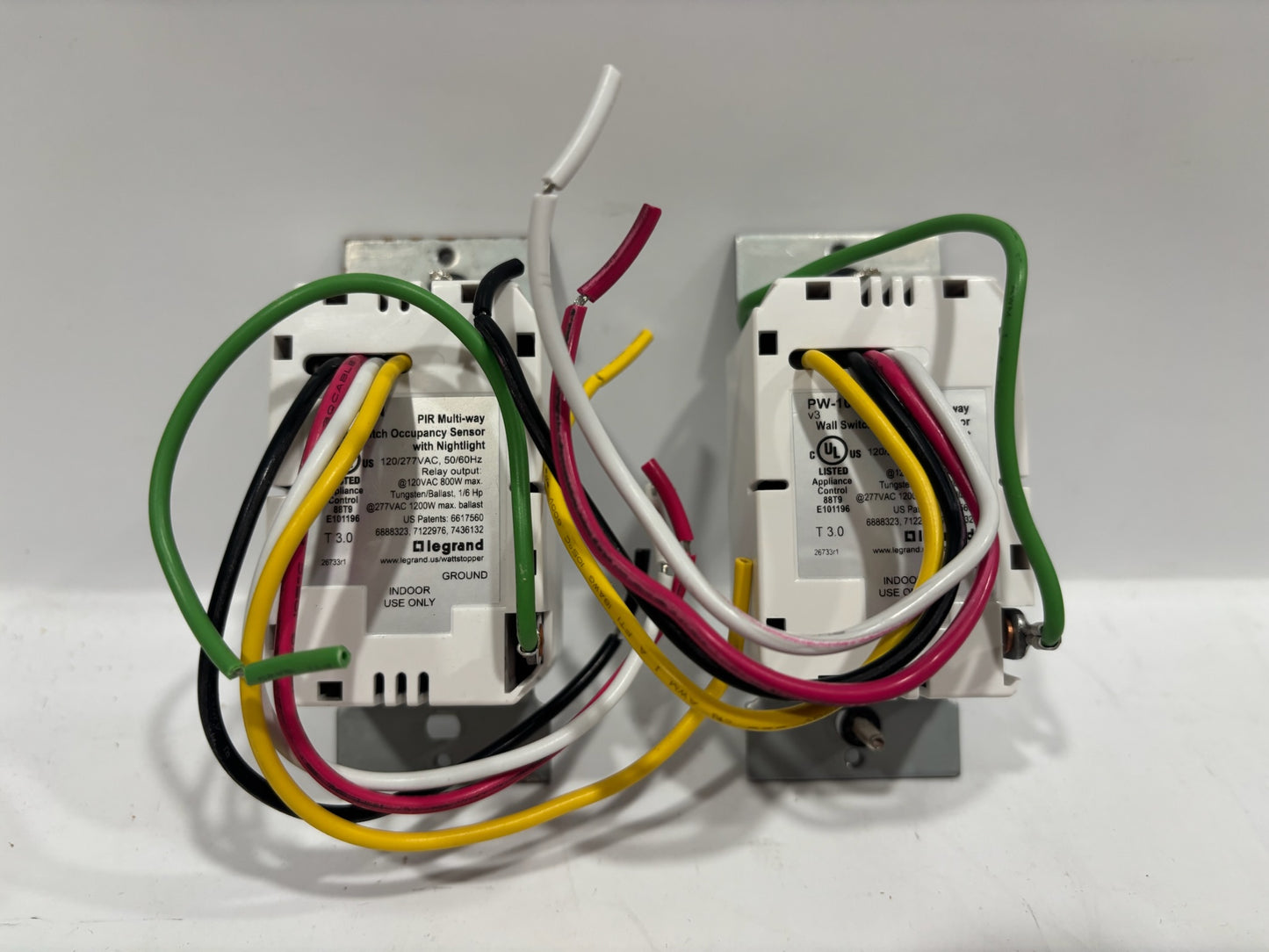 Used 2PK Legrand PW-103N-W PIR Wall Switch Sensor with Nightlight, 525 Sq Ft Coverage