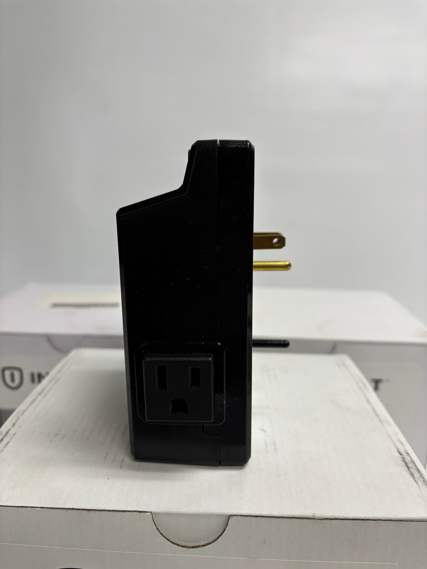 3PK New Innovolt Power Protection Appliance W1500 14 amp 120 Volt, W1500-15-120