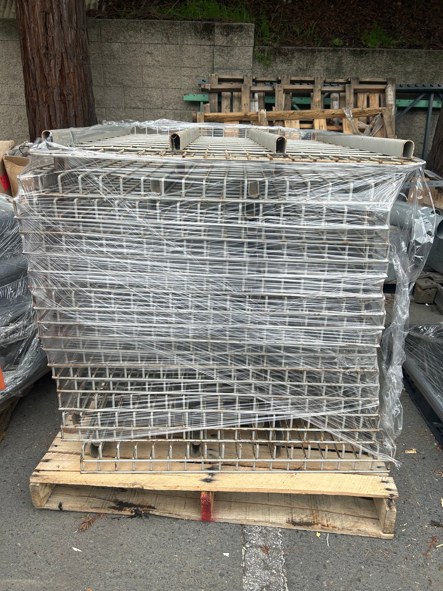 PALLET RACKING 16ft Tall 34ft Wide and 3.5ft depth in good condition