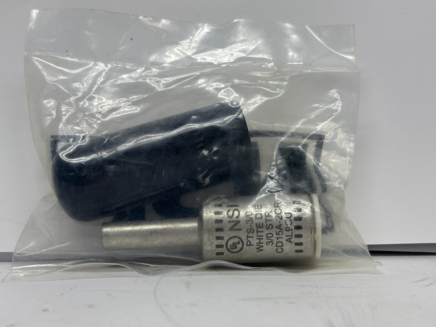 4 PK NSI PTS-3/0 Solid Pin Terminal, 3/0 AWG, Dual-Rated Aluminum with Plastisol Cover