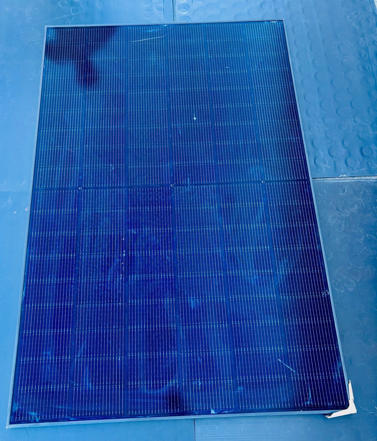 JA Solar JAM54D41-440 440W N-Type TOPCon Bifacial Monocrystalline Solar Panel