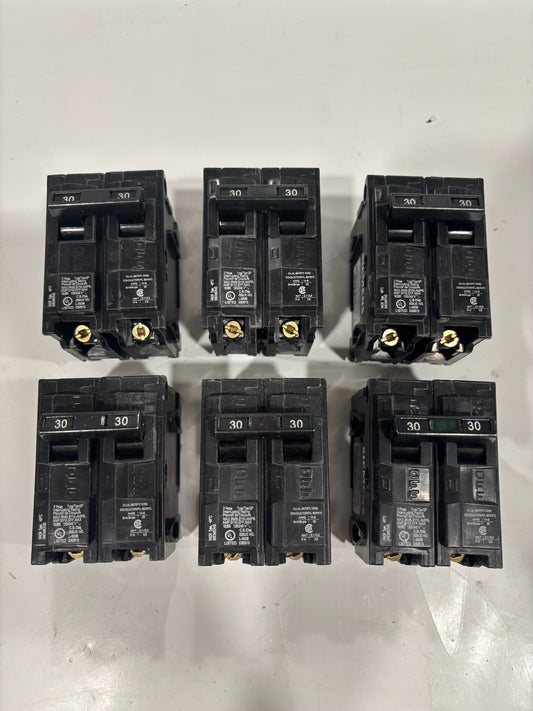 6 PC SIEMENS Q230 Circuit Breaker 30Amp 120/240V 60Hz 2 Pole Type QP (no box)