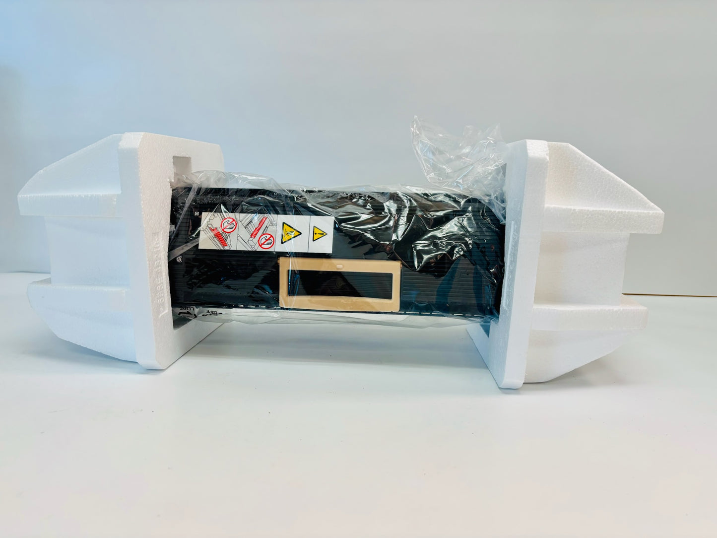 Open Genuine Xerox Color 550, 560 Fuser Unit 008R13102