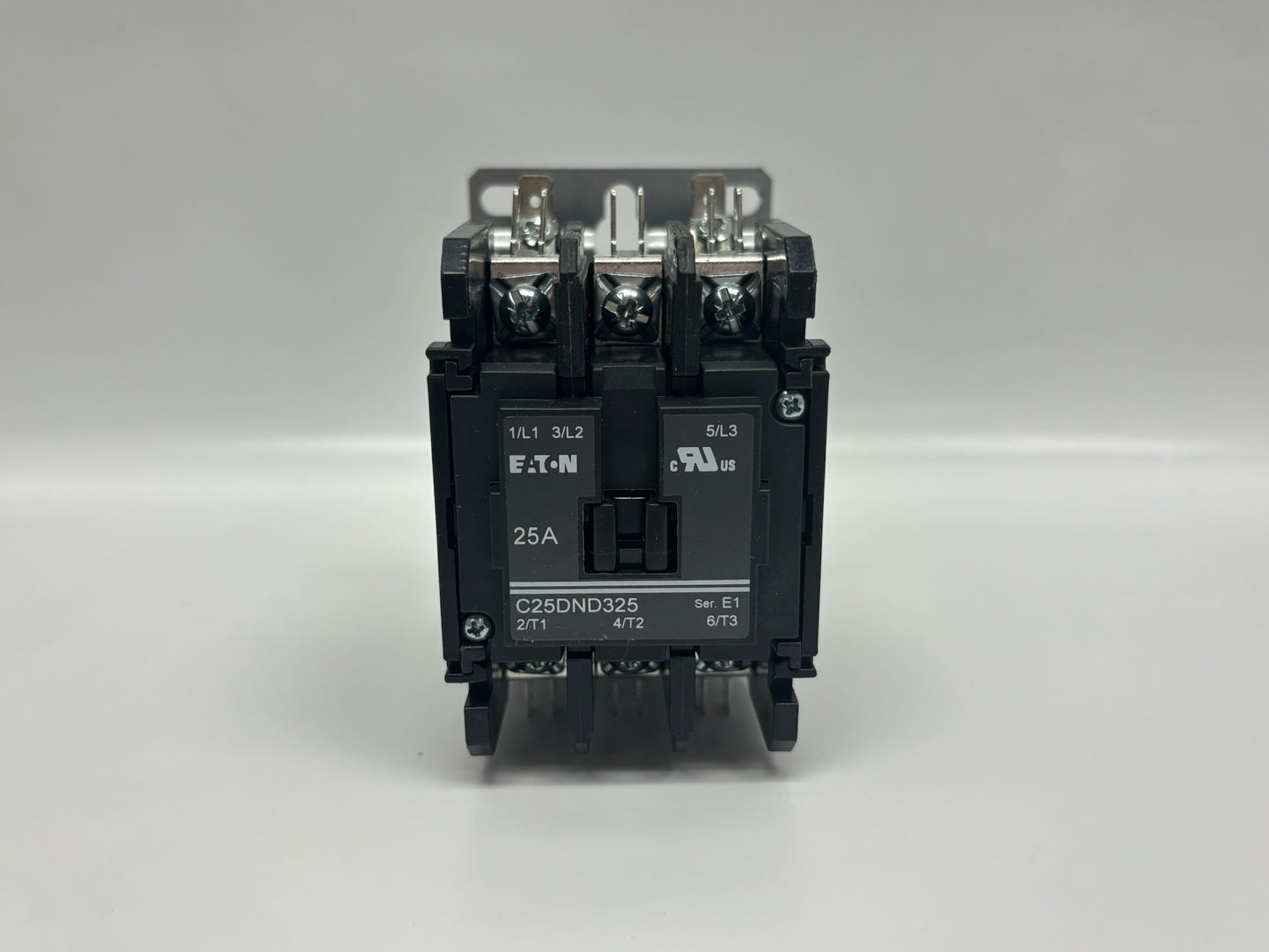 Eaton C25DND325A 25A 3-Pole Definite Purpose Contactor