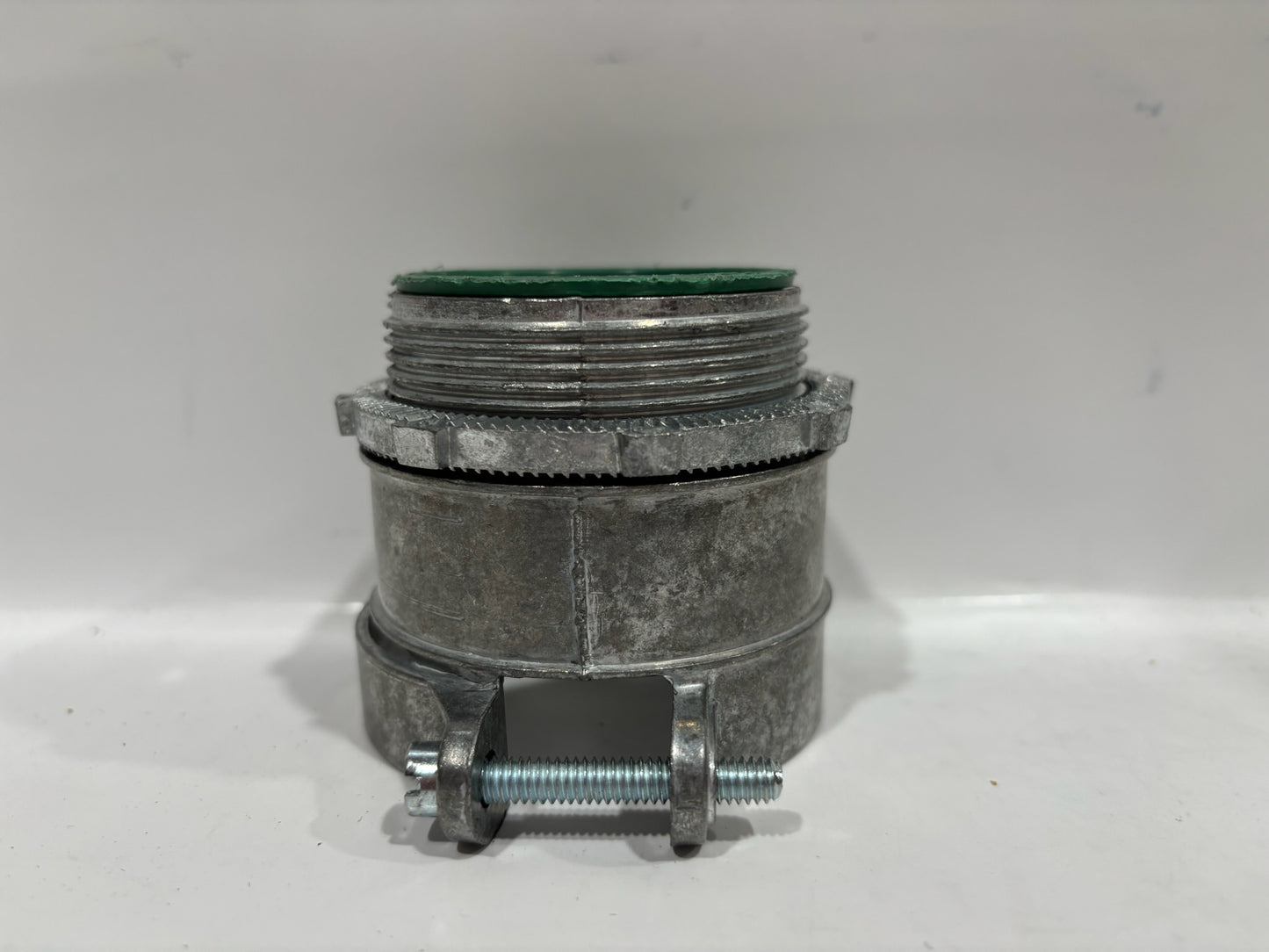 9 PC Bridgeport 416-DCI2 2" Squeeze Connector For FE Flexible Metal Conduit