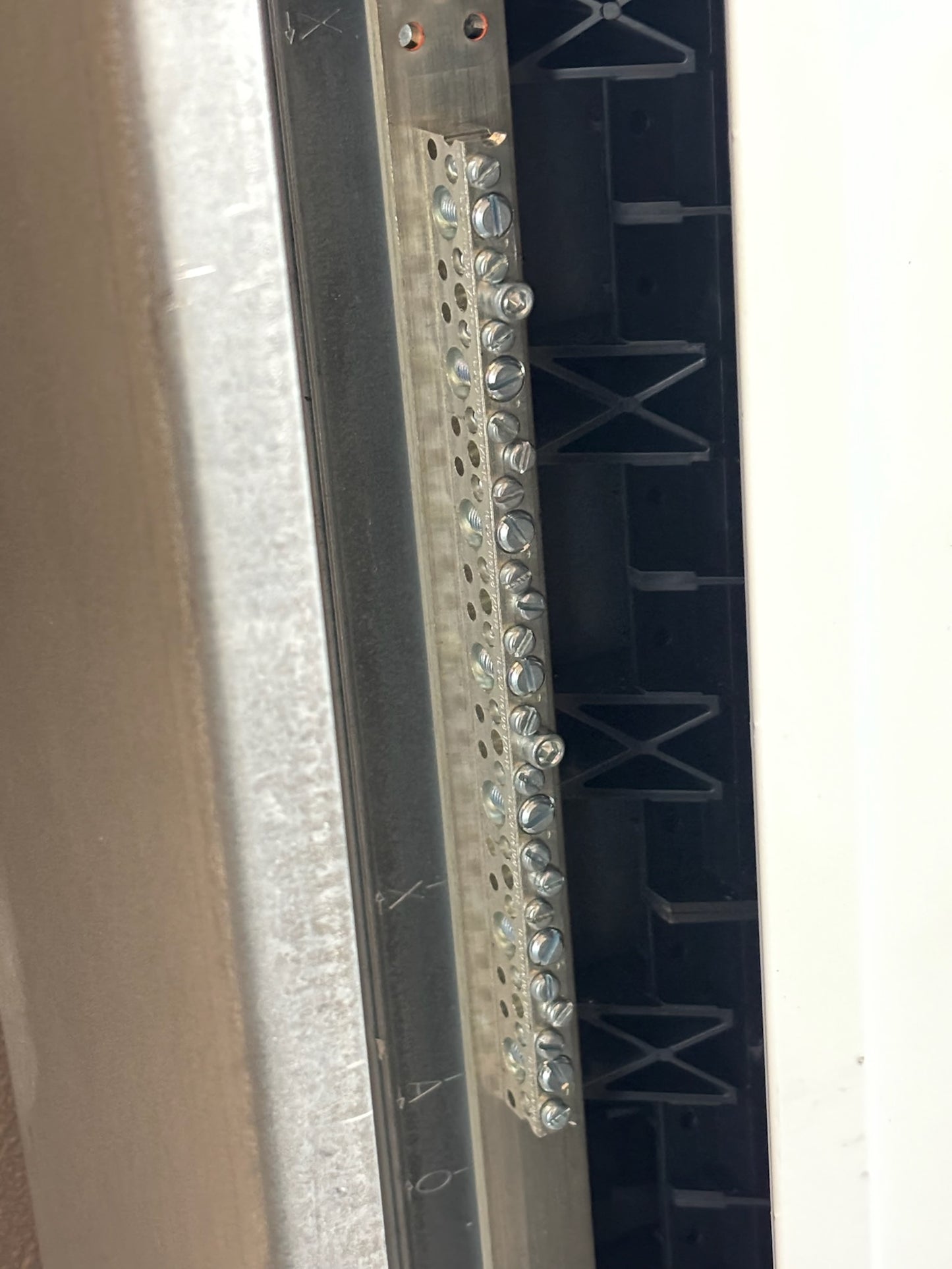 Siemens P1E42JX400CTFT 400 Amp 480Y/277V Panelboard Interior with Breakers