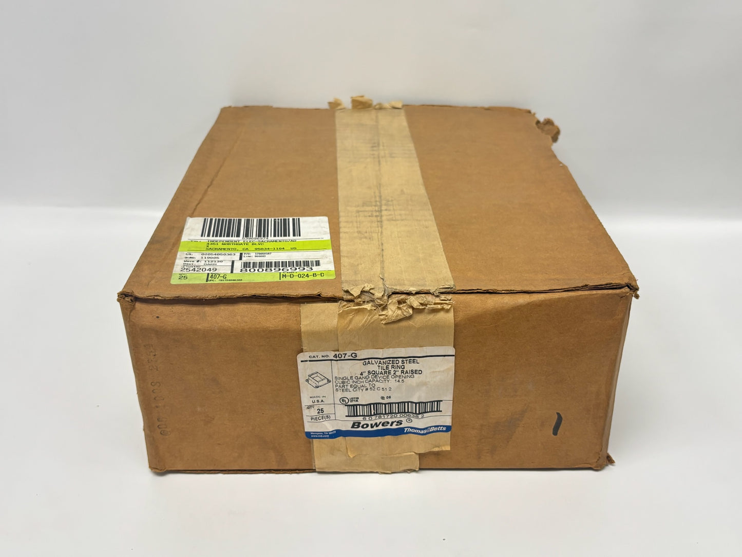 25 PK T&B 407‑G Chase Conduit Nipple – 2½″ Iron, Zinc Plated