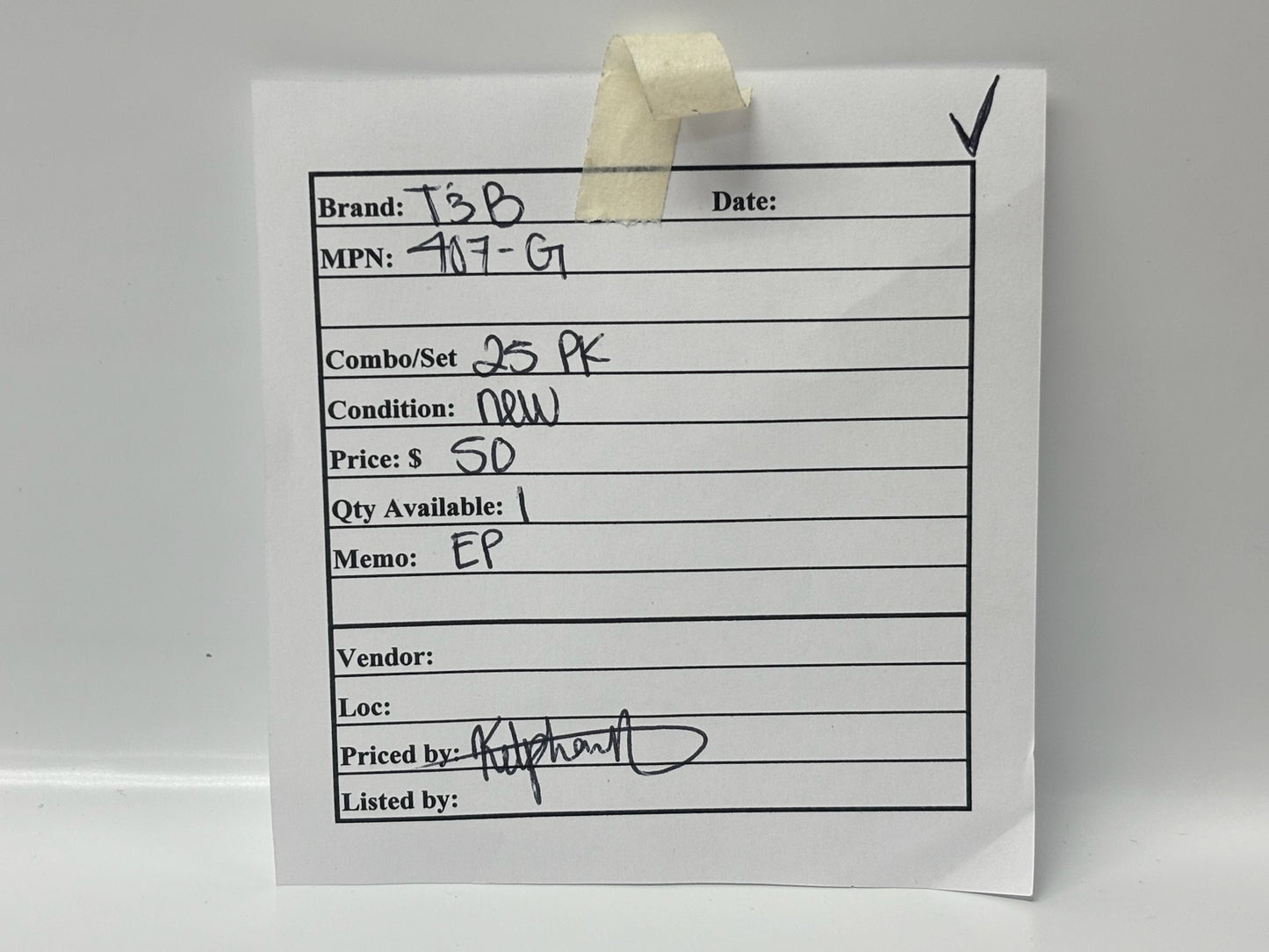 25 PK T&B 407‑G Chase Conduit Nipple – 2½″ Iron, Zinc Plated