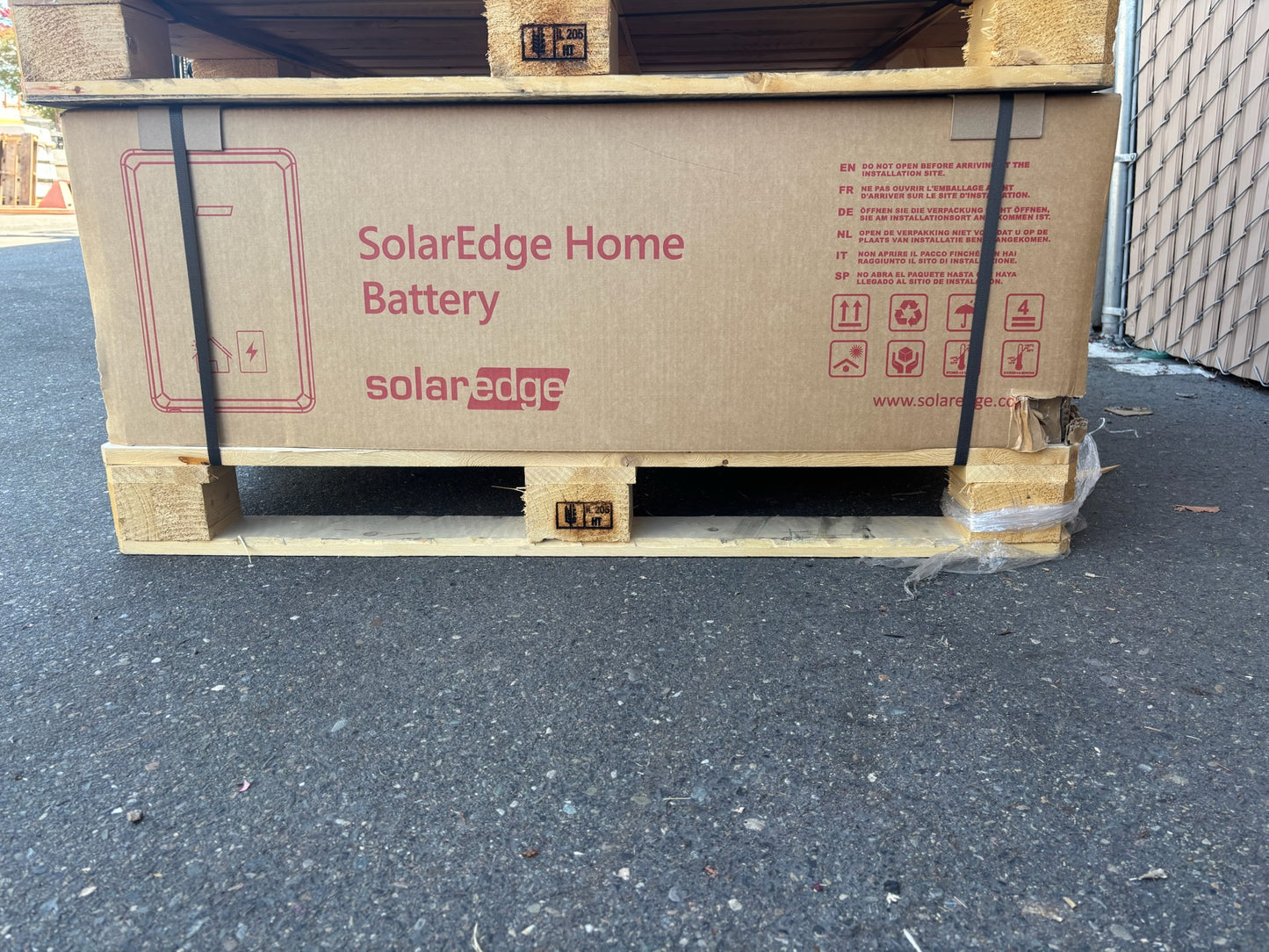 NIB SolarEdge BAT-10K1PS0B-12 10kWh Lithium-Ion Battery Storage, Warranty 2033