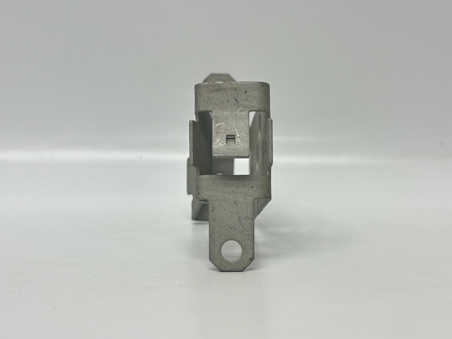 53 PK nVent CADDY MAC2 MC/AC Cable-to-Stud Snap-In Clip