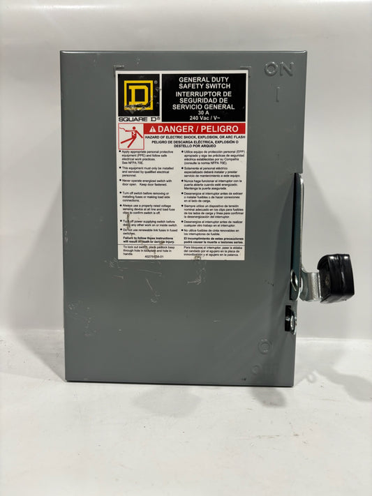 Square D D221N General Safety Switch, 2P3W, 30 A, 240 Vac No Box, With Minor Scratches