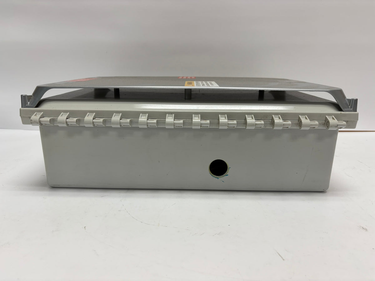 Enphase IQ8 Solar System (IQ Combiner4 X-IQ-AM1-240-4 & 30-Pack IQ8 Microinverters)