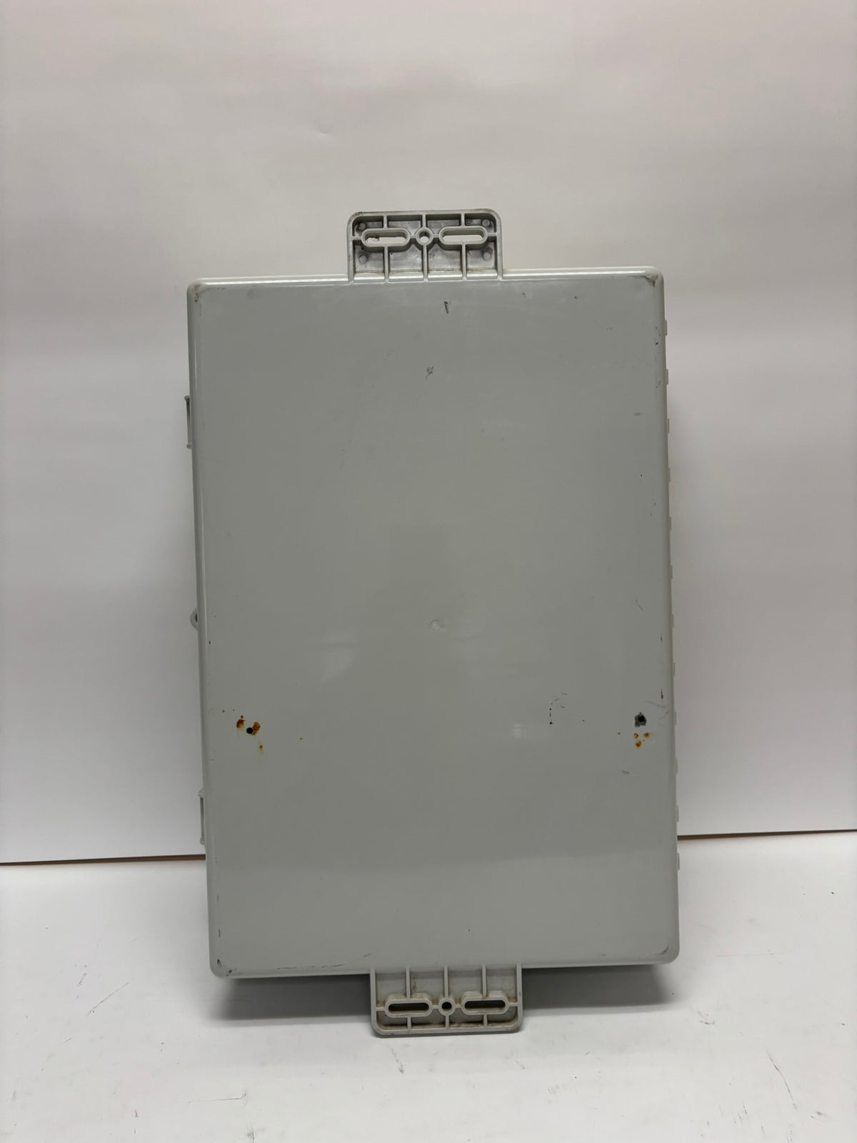 Enphase IQ8 Solar System (IQ Combiner4 X-IQ-AM1-240-4 & 30-Pack IQ8 Microinverters)