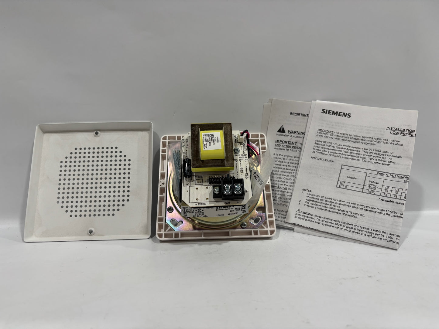 Siemens 500-636056 SET-W Fire Alarm Audible Signal Speaker Wall Mount