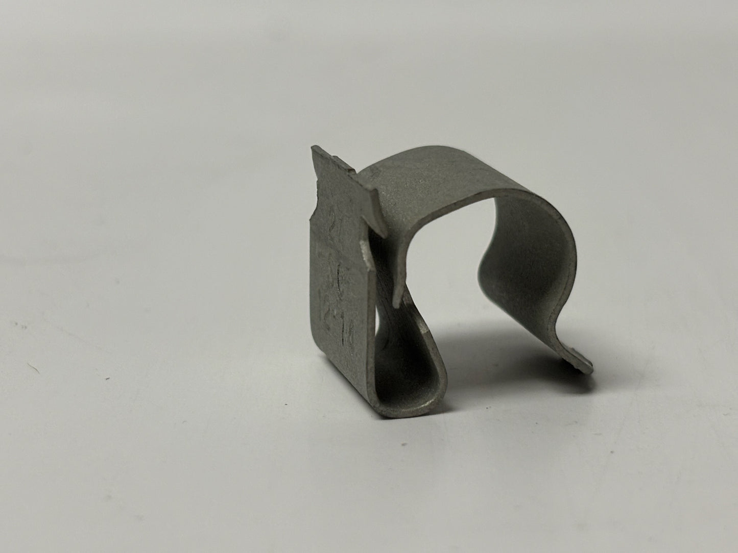 140 PK Caddy SC2D Cable Snap Clips 0.472–0.551" OD, Flange 1⁄16–3⁄16"