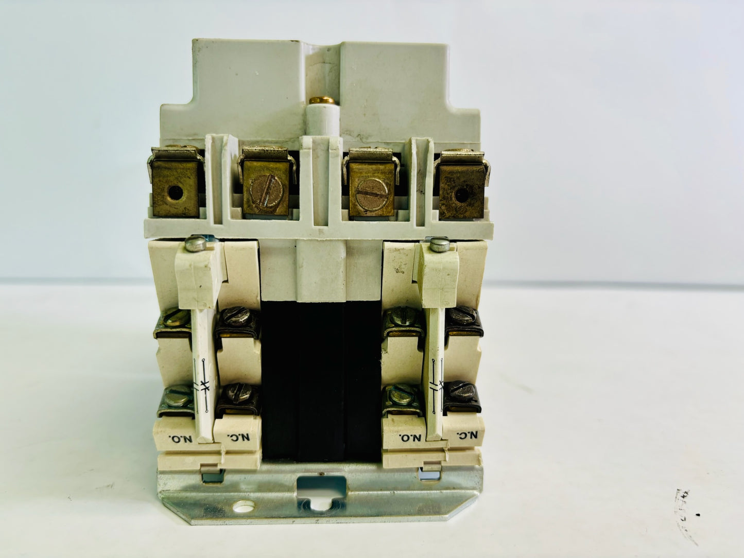 Westinghouse A200M1CAC Size 1 Magnetic Starter 27 A 600 V 120 V Coil