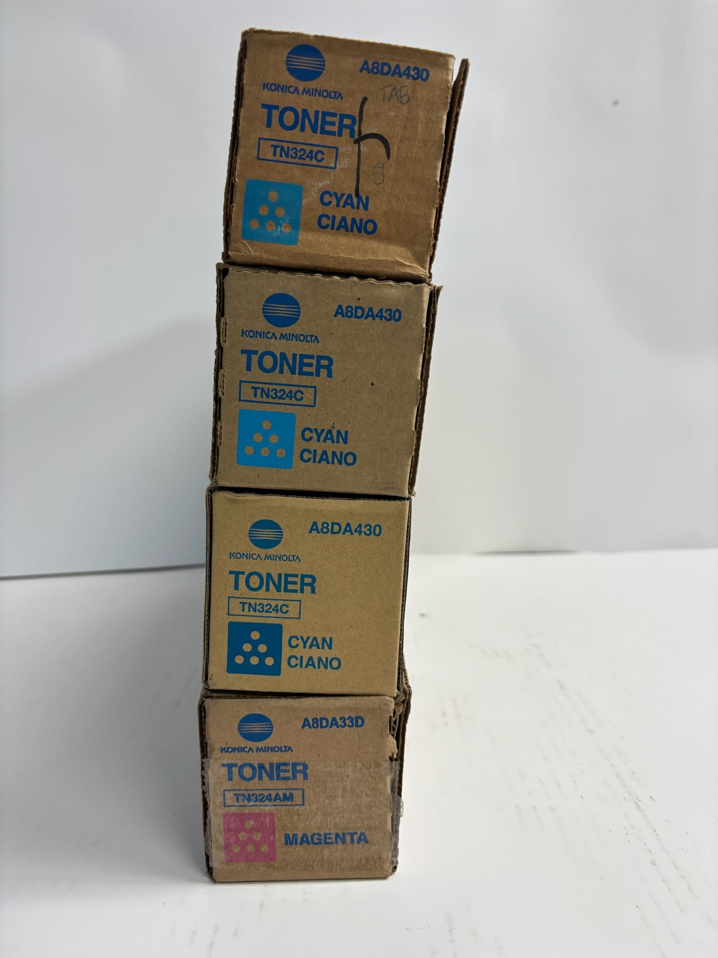4 Genuine Konica Minolta BH C258,C308,C368 Cyan & Mag Toners TN324C,TN324AM