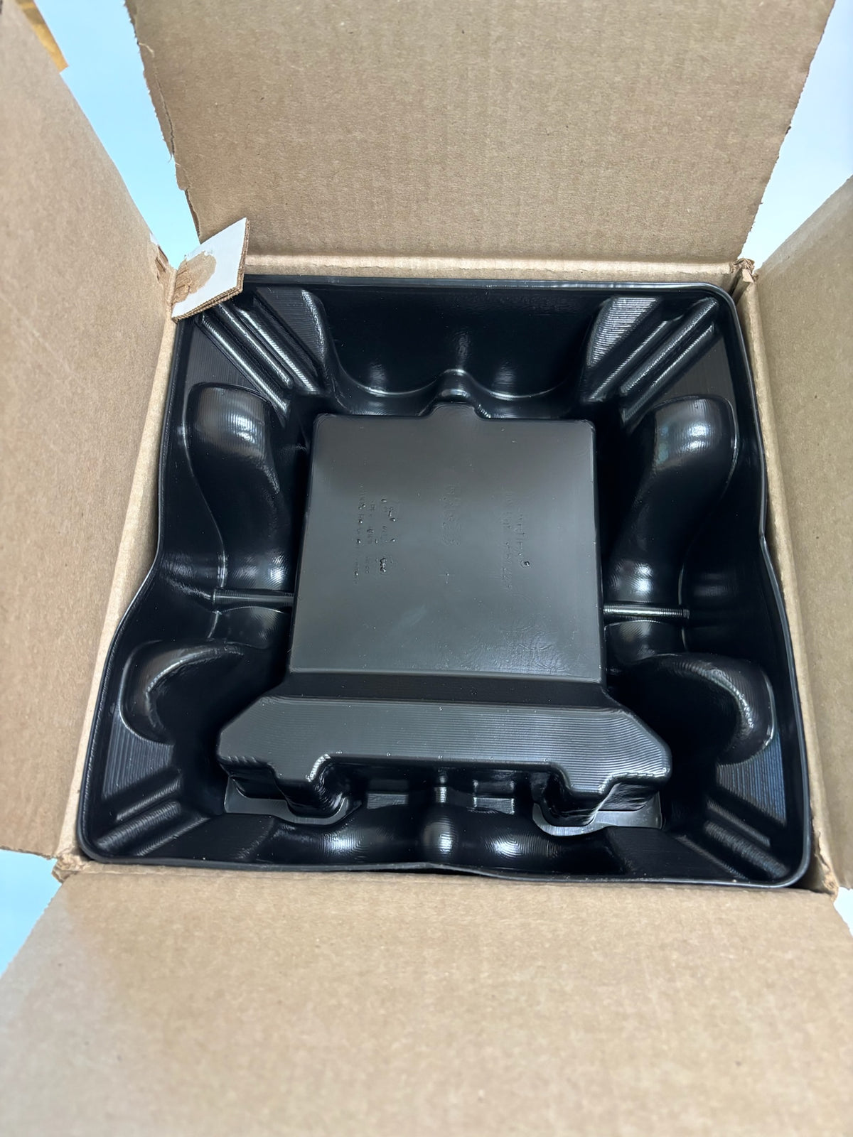 Crestron FT2-202-MECH-B, FT2-202-MECH-PTL-B FlipTop Tabletop Cable System