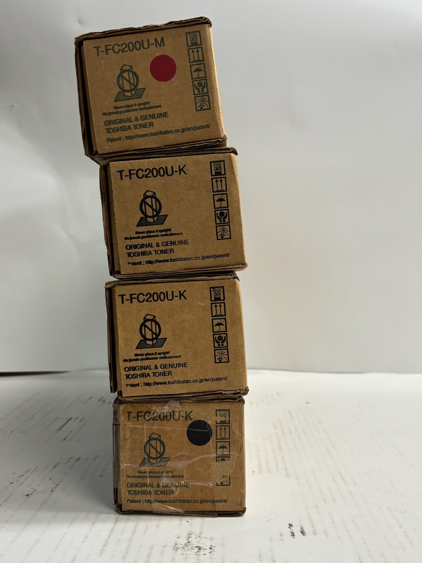 4 Genuine Toshiba e-STUDIO 2000AC,2500AC MKKK Toner T-FC200U (No Cyan or Yellow)