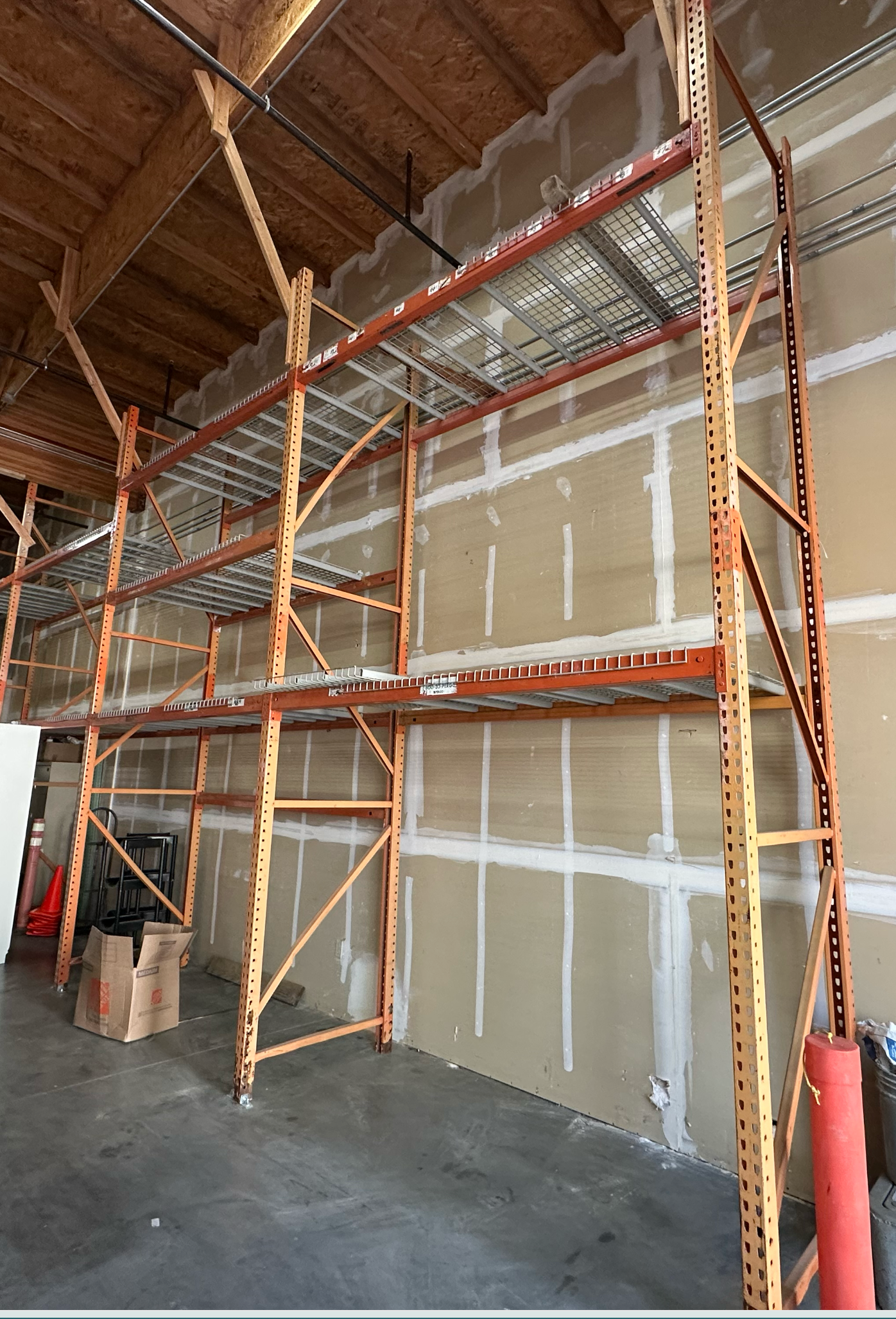 PALLET RACKING 16ft Tall 34ft Wide and 3.5ft depth in good condition