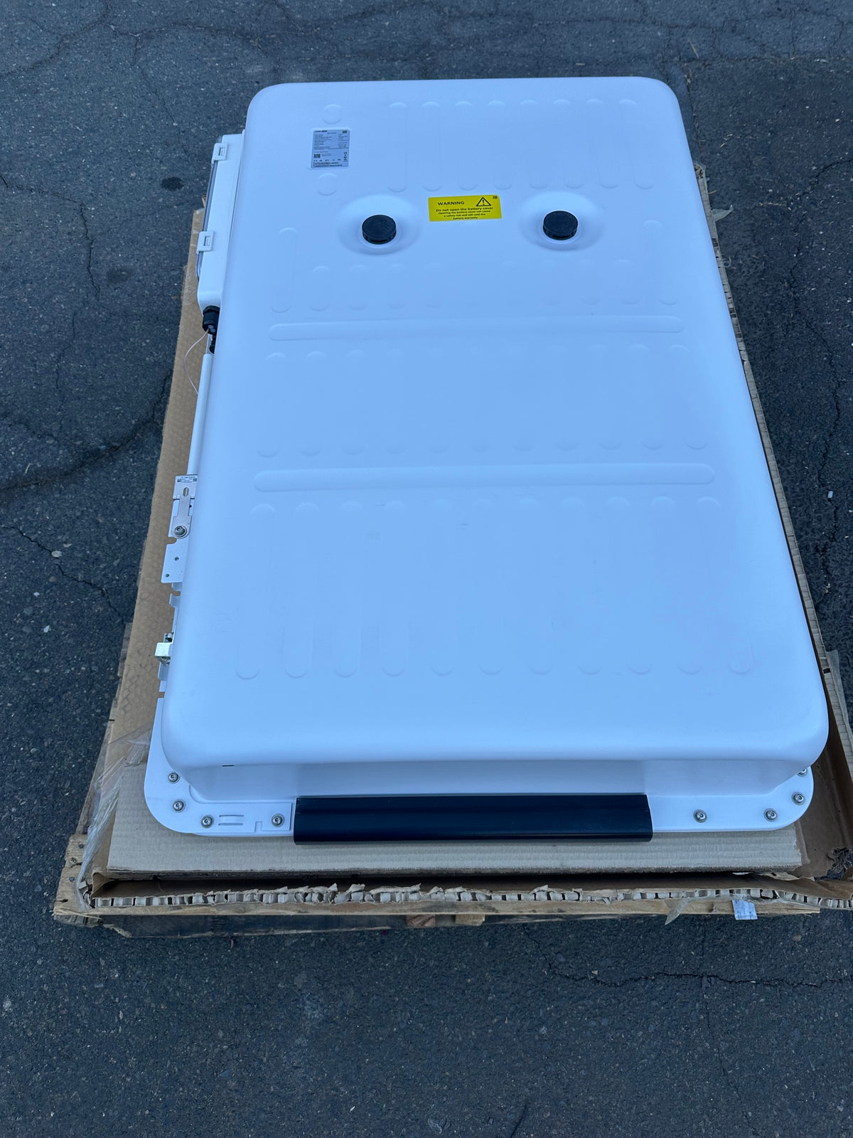 Open Box Manufacturer Refurbished SolarEdge Home Battery 10kWh RBAT-10K1PS0B-02 Warranty March 2033