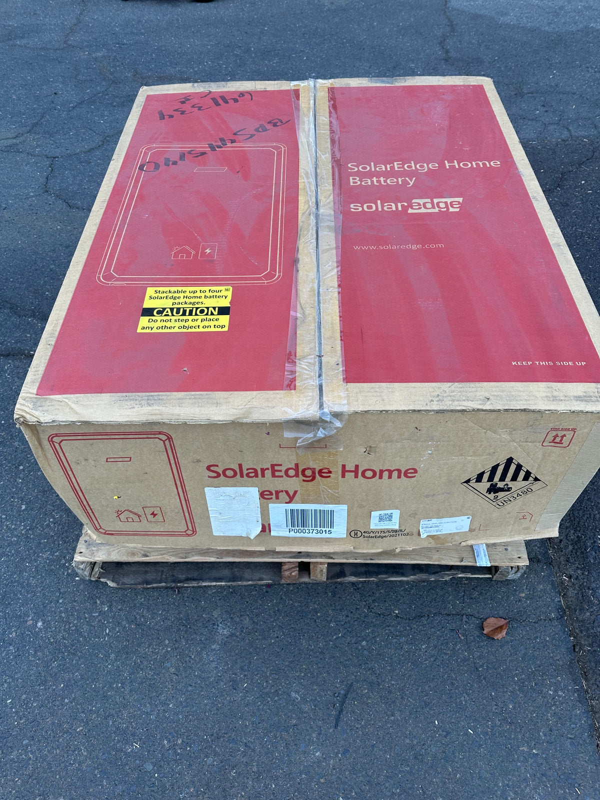 Open Box Manufacturer Refurbished SolarEdge Home Battery 10kWh RBAT-10K1PS0B-02 Warranty March 2033